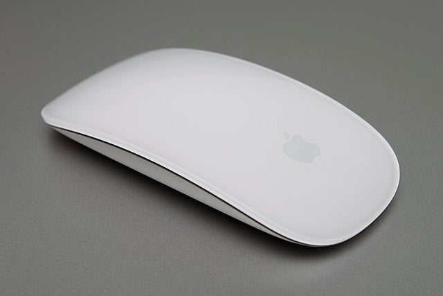 Magic Mouse Multi-Touch Surface  white